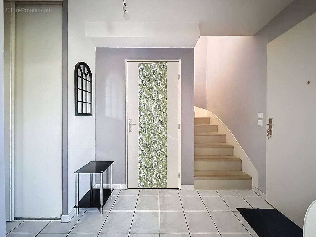 Maison à BRISSAC-QUINCE