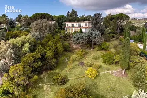 Terrain 6071 m² à Vallauris  - photo 3