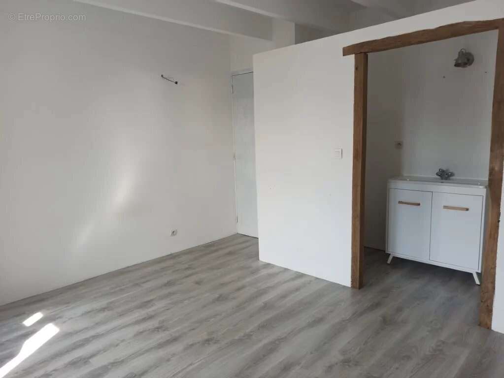 Maison à PLOUER-SUR-RANCE