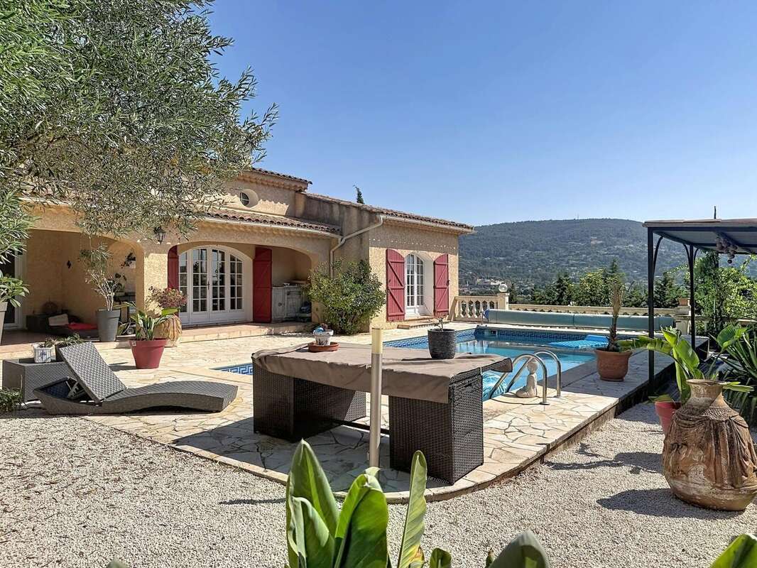 Photo 2 - Maison à DRAGUIGNAN