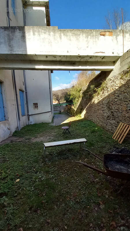 Commerce à BRUSQUE