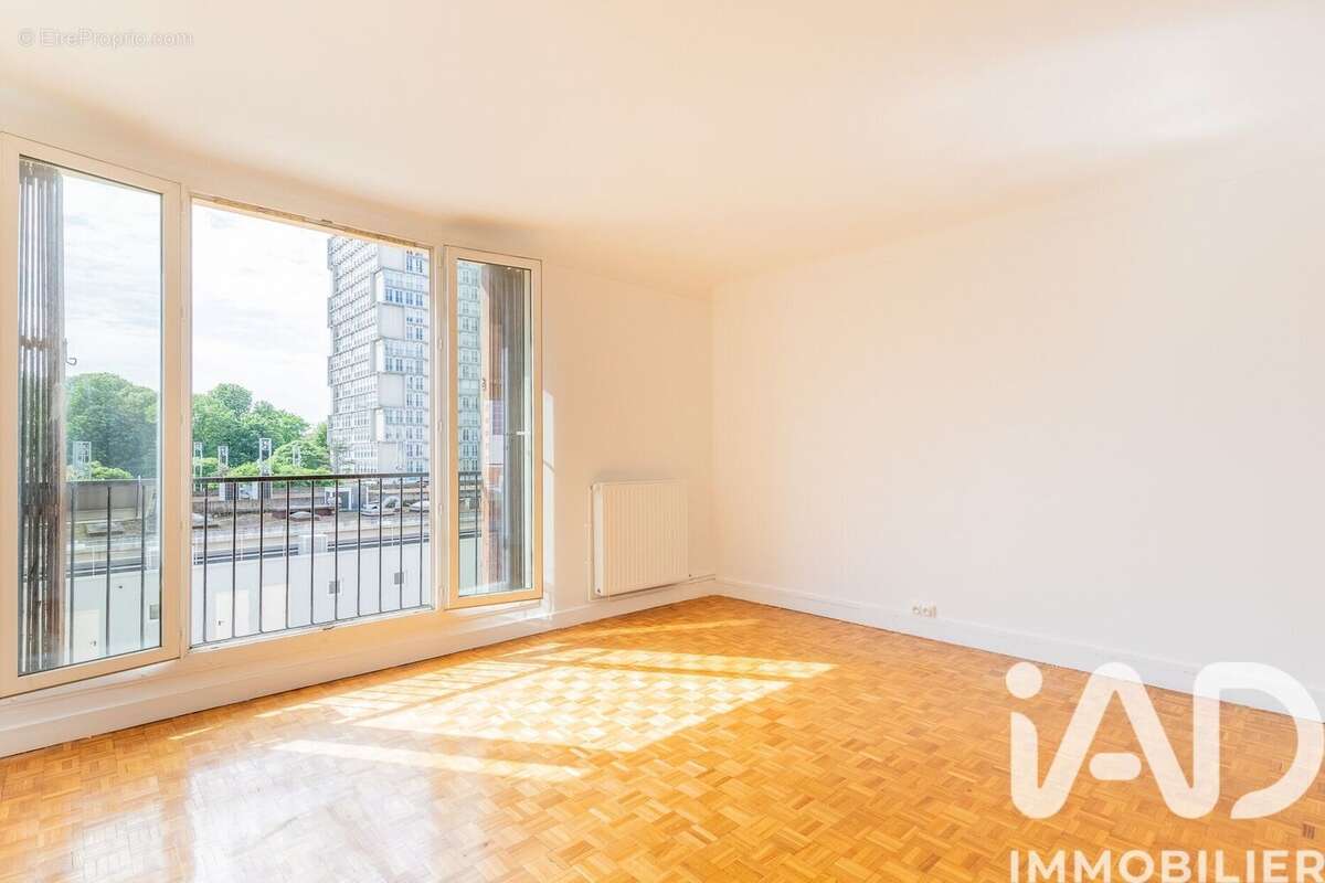 Photo 3 - Appartement à CHOISY-LE-ROI