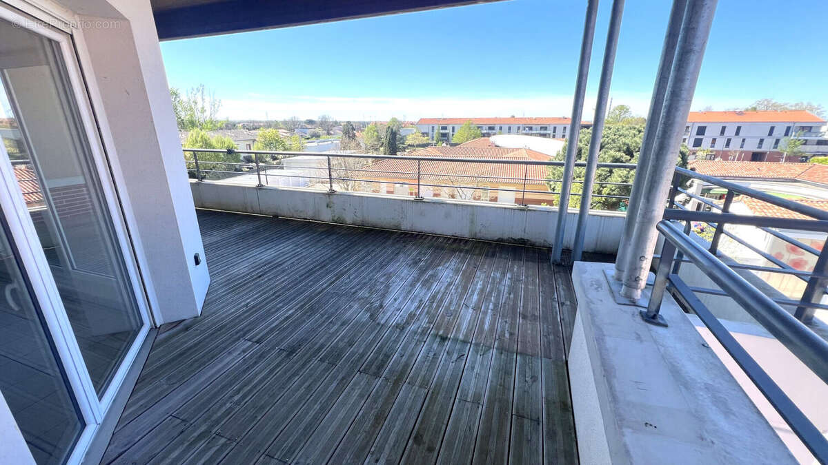 Appartement à MONDONVILLE