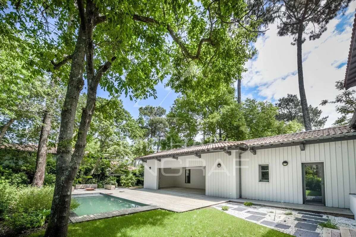 Maison à LE BOUSCAT