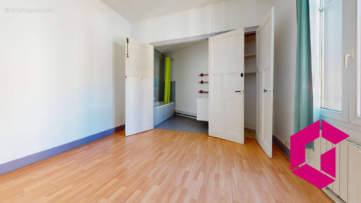 Appartement à SAINT-ETIENNE