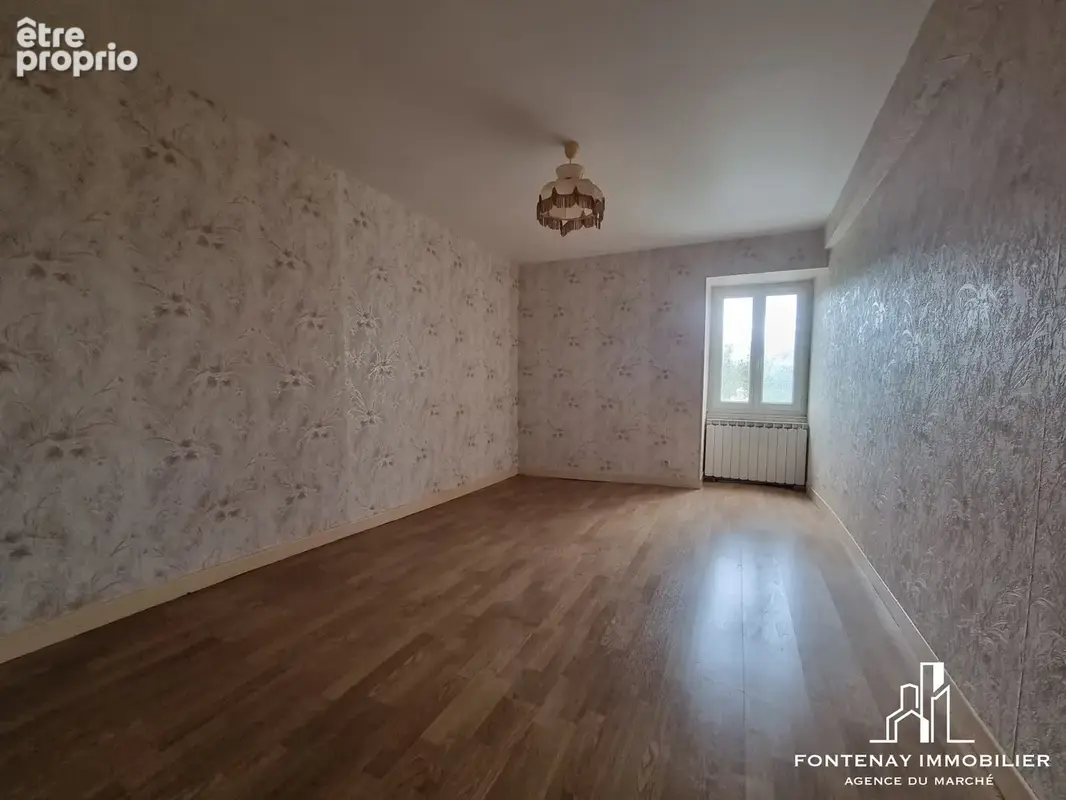 Maison 5 pièces 120 m² à vendre à Fontenay-Le-Comte (85200) - photo 9
