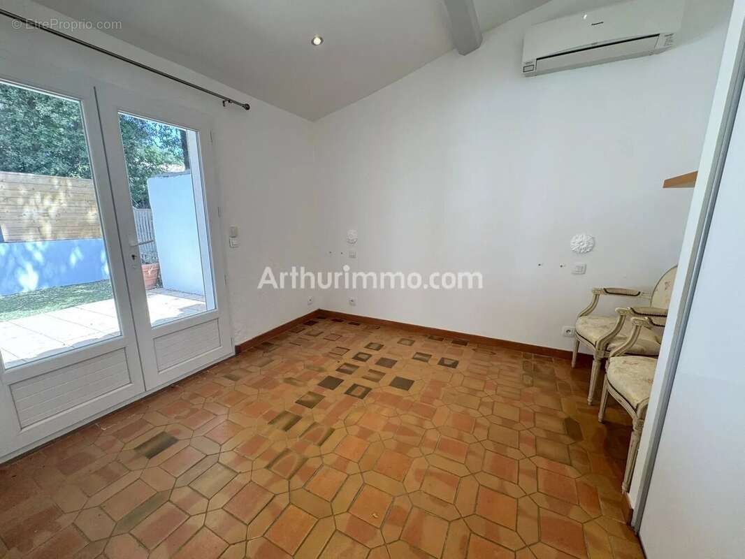 Grimaud - vue mer : - photo 16