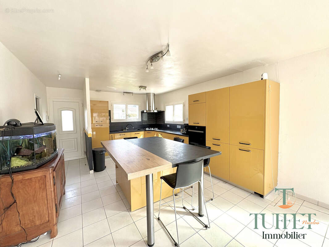 Maison 120 m² à La Tremblade  - photo 6