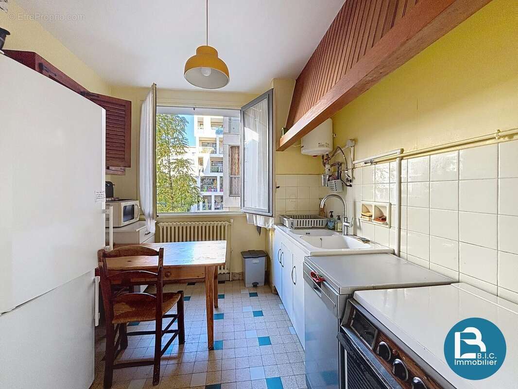 Appartement à LYON-6E