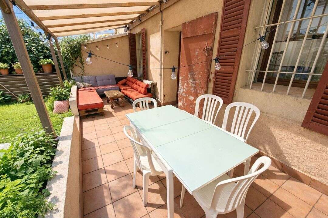 Maison à MARSEILLE-4E