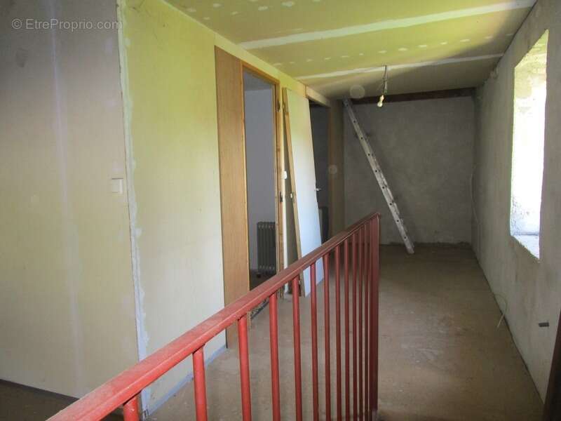 Maison à BLIGNY-SUR-OUCHE