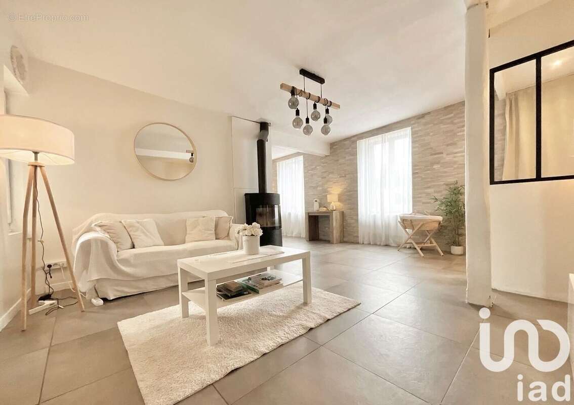 Photo 3 - Maison à MARLY-LA-VILLE