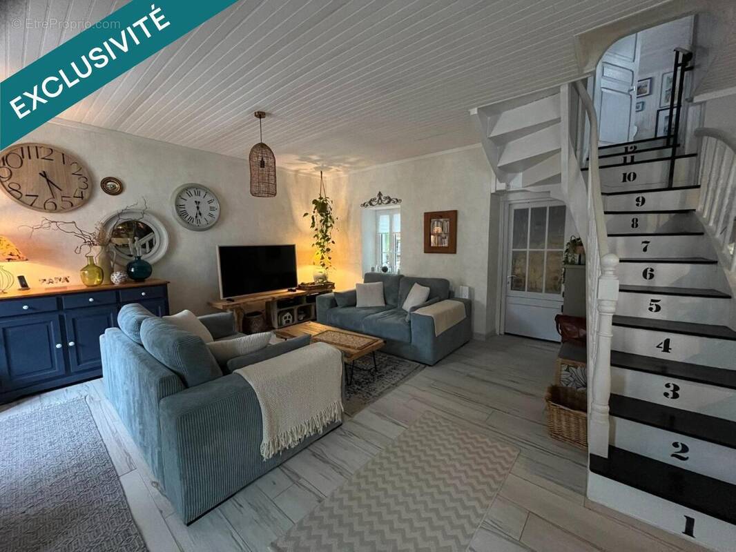 Photo 1 - Maison à PLOUNEVEZ-MOEDEC