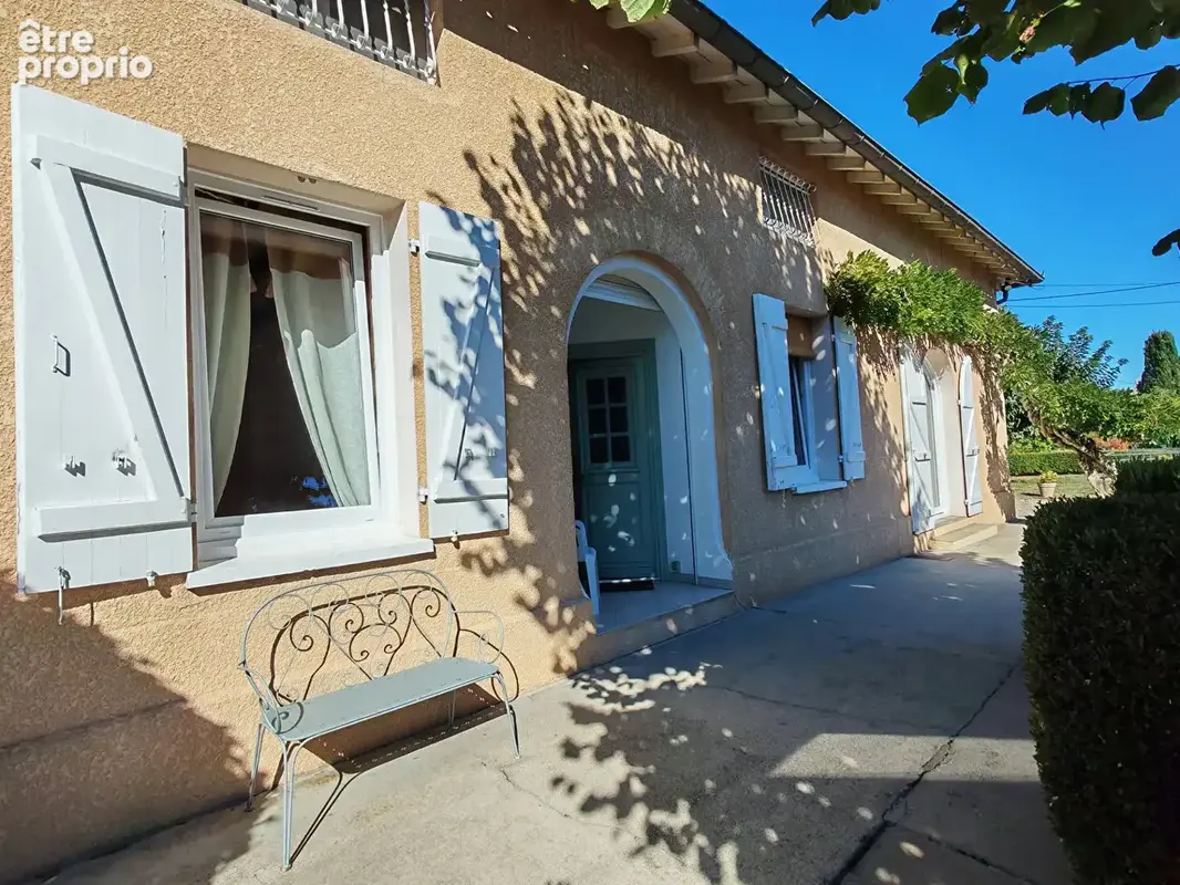 Maison familiale 7 pièces avec garage , Jardin clos et cadre agréable à MOISSAC - photo 2