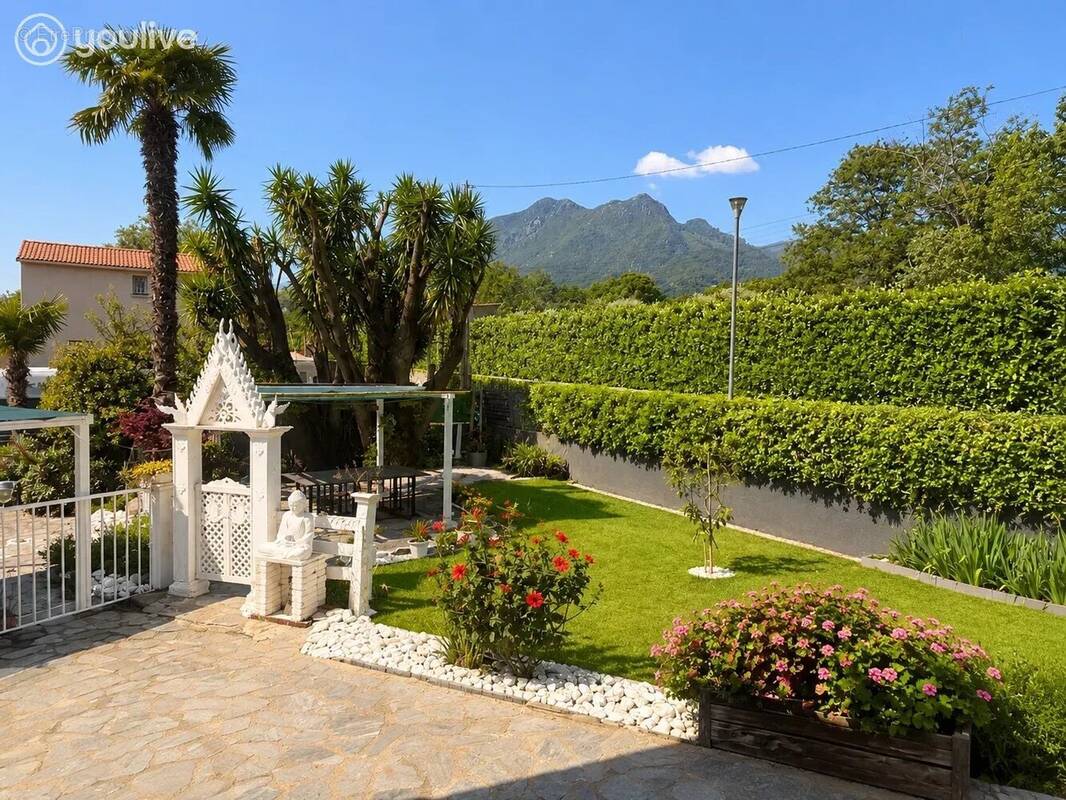 Maison à SANTA-LUCIA-DI-MORIANI