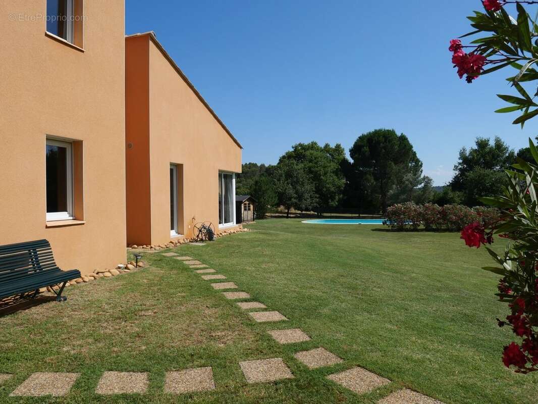 Maison à UZES
