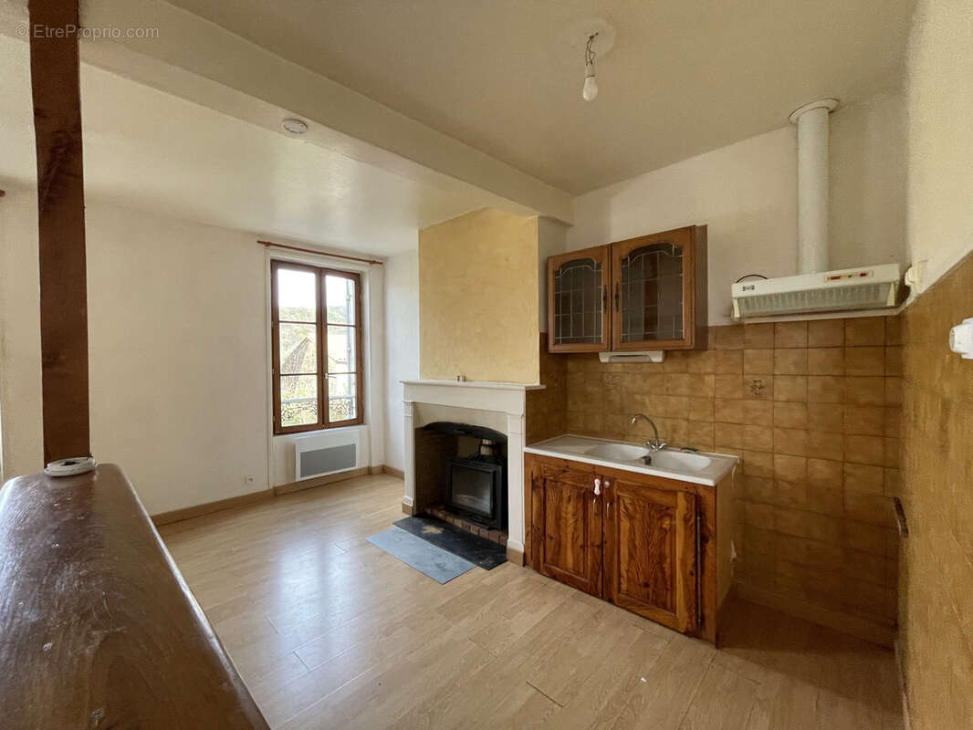 Appartement à LAMONZIE-MONTASTRUC