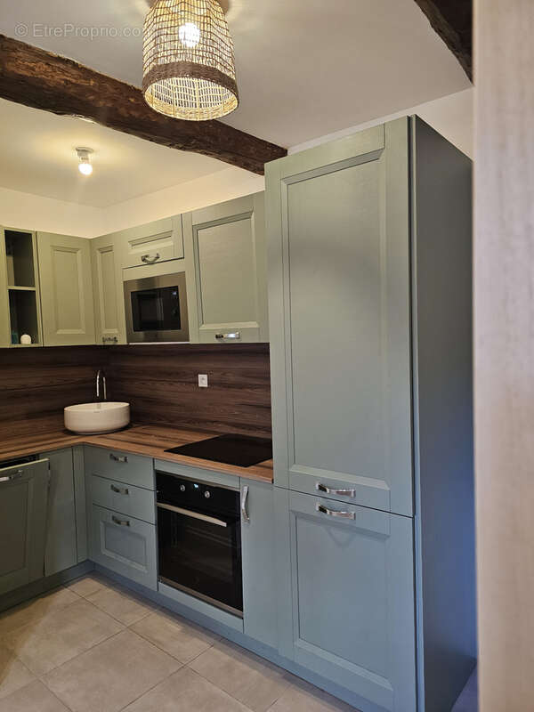 Maison à LA ROQUE-D'ANTHERON