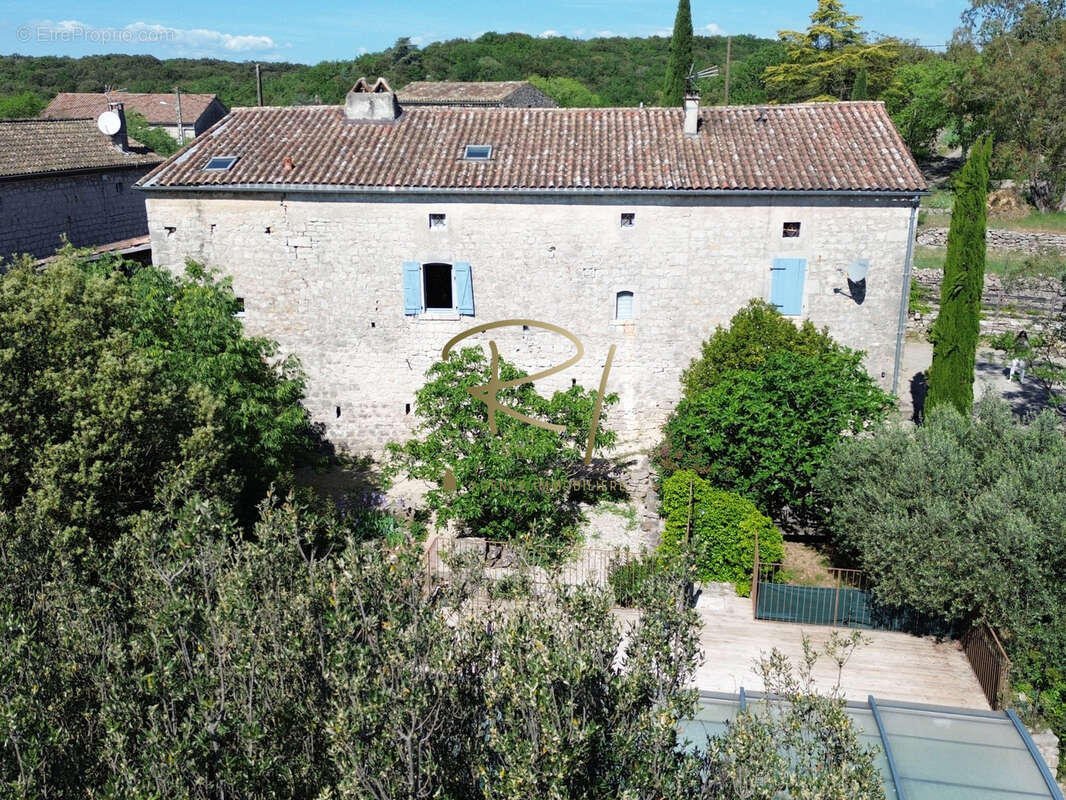 Maison à LABEAUME