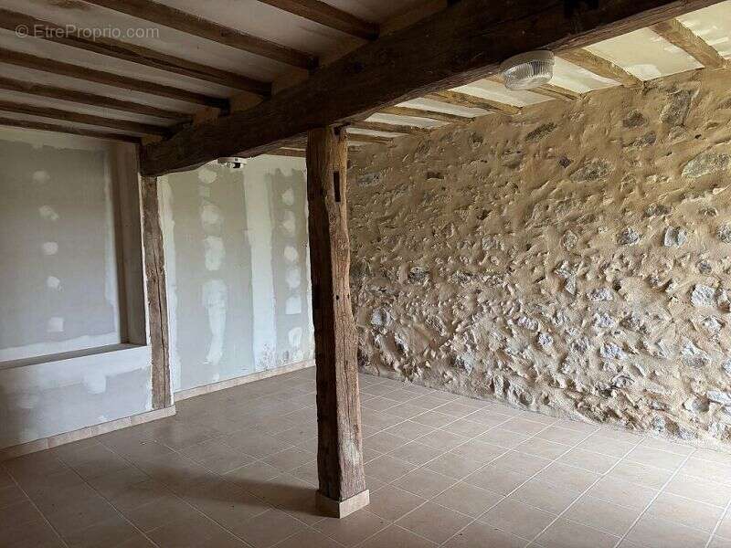 Maison 90 m² à Foucheres  - photo 5