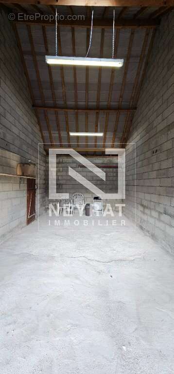 Appartement à CHENOVE