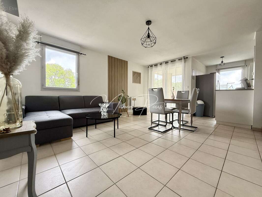 Appartement à SAINT-ESTEVE