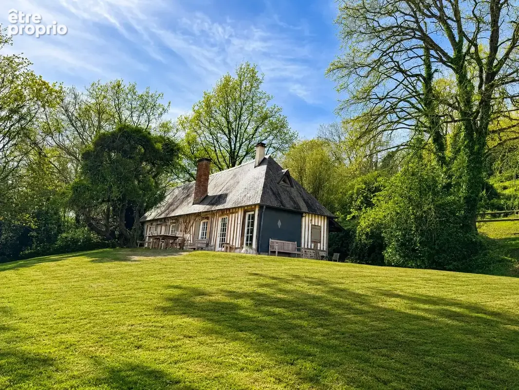Maison 8 pièces 99 m² à vendre à La Riviere-Saint-Sauveur (14600) - photo 2