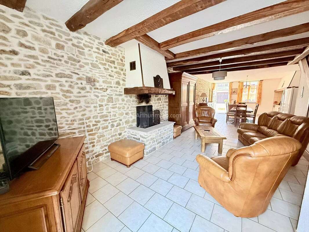 Maison à GONCOURT