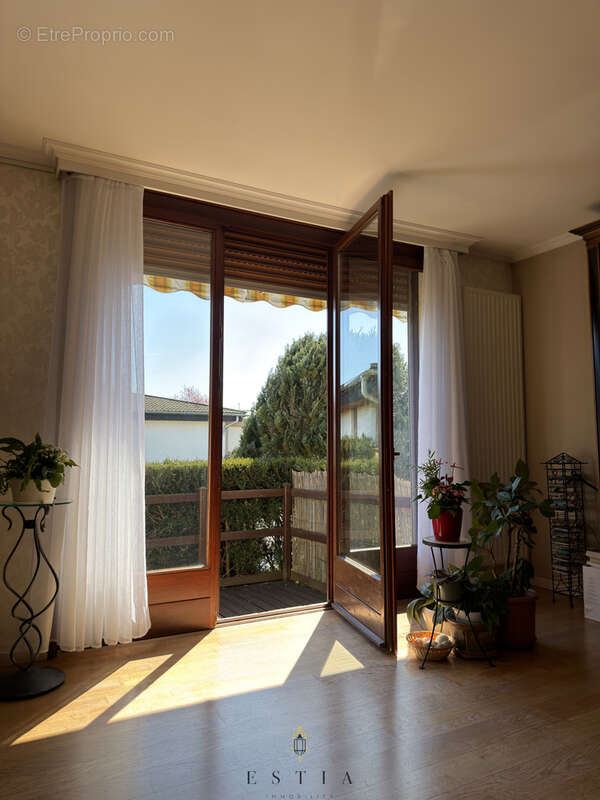 Maison à SEICHAMPS