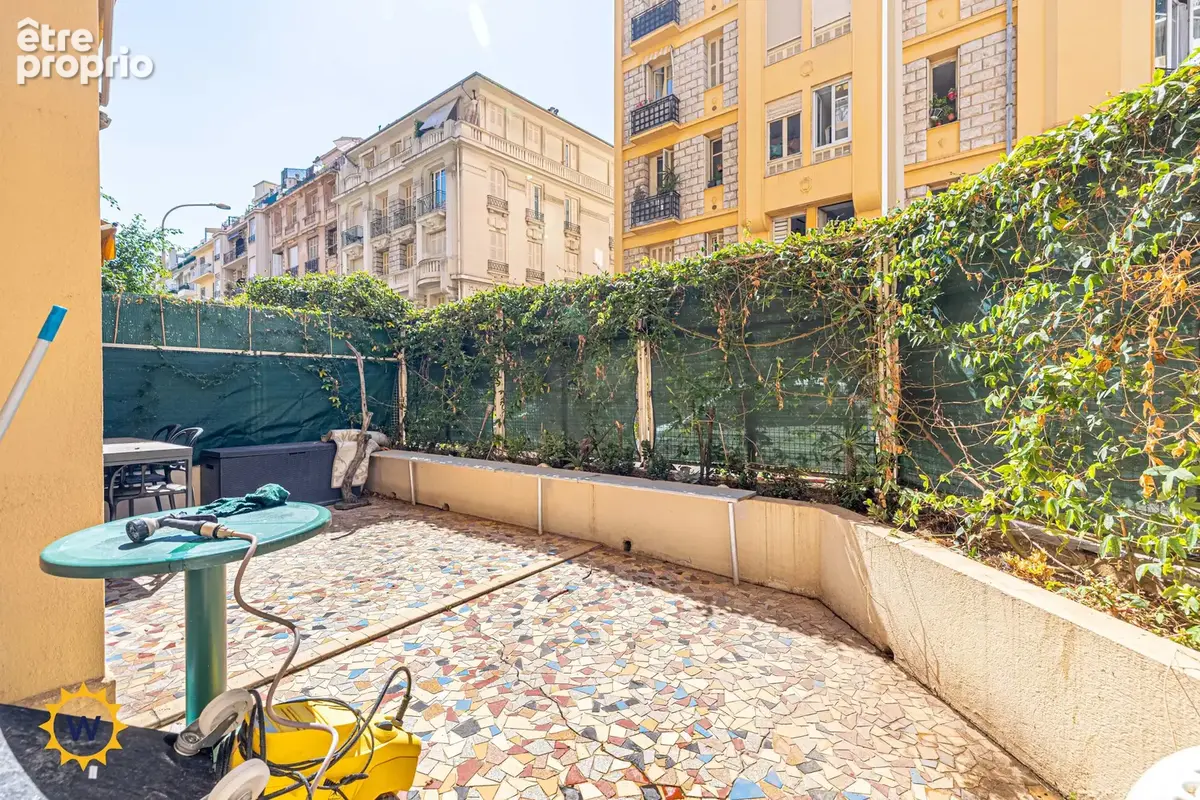 Bel appartement 3 pièces avec terrasse à Nice - photo 1