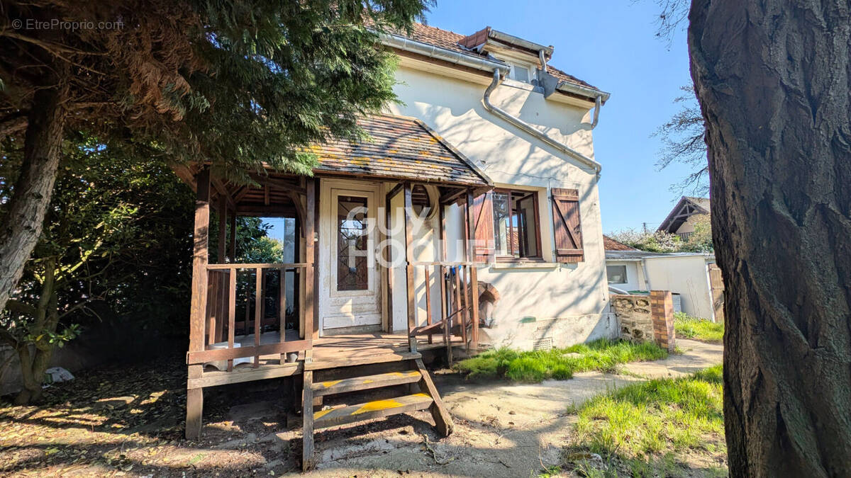 Maison à AUBERGENVILLE