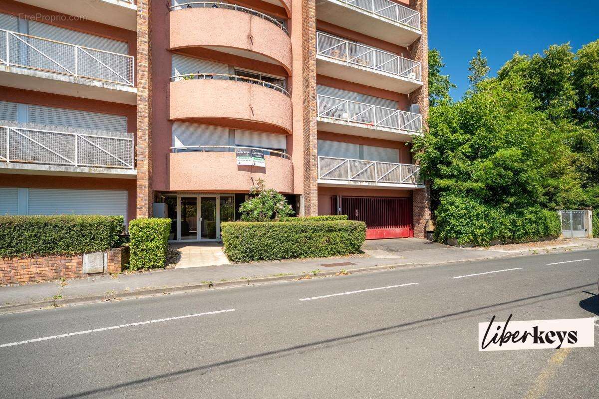 Appartement à BORDEAUX