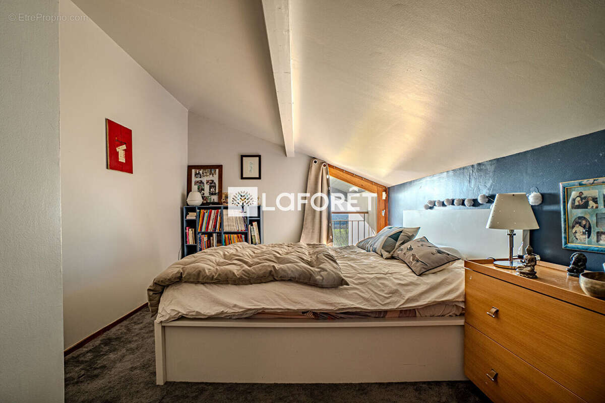 Maison à CEYZERIAT