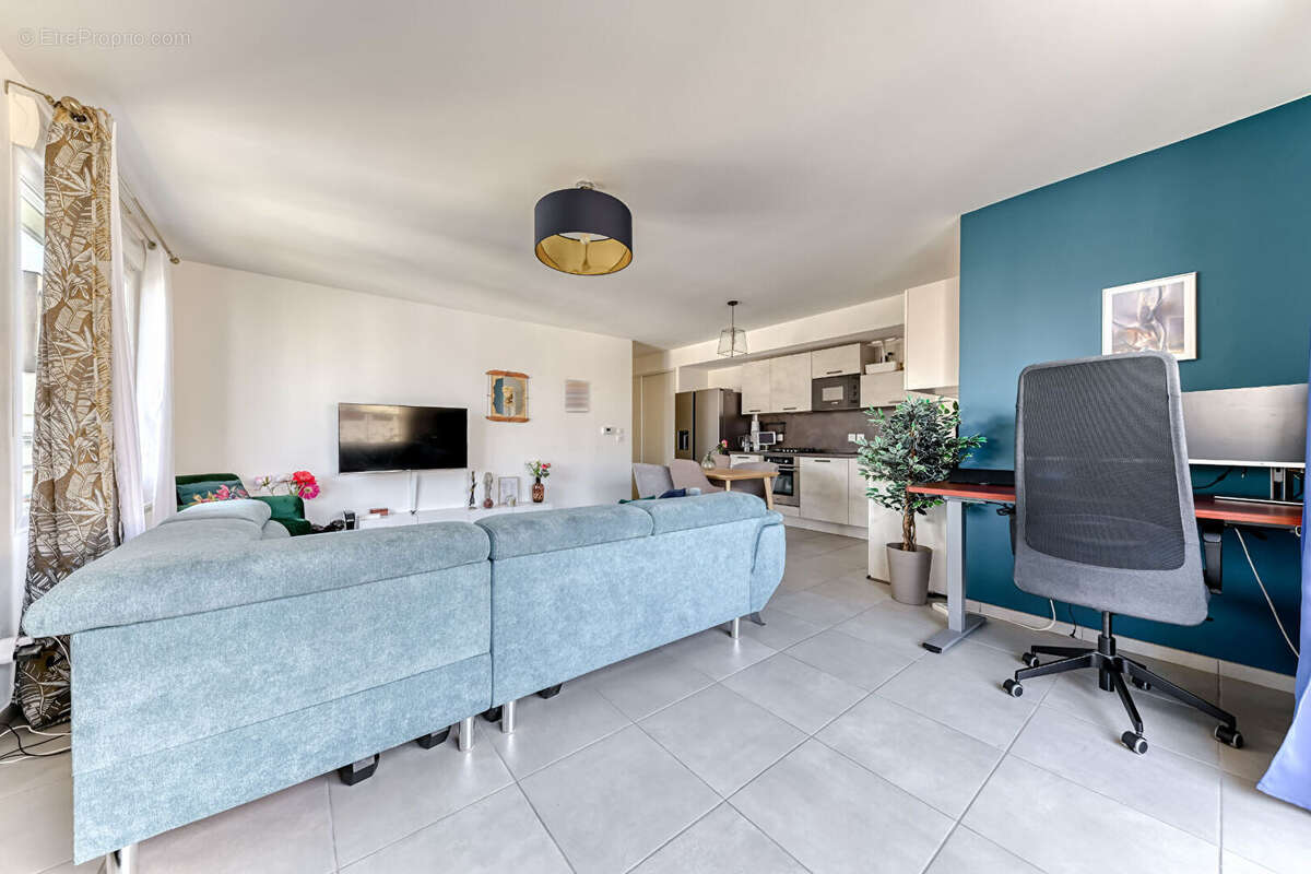 Appartement de type 3 au sein d'une belle résidence - photo 9