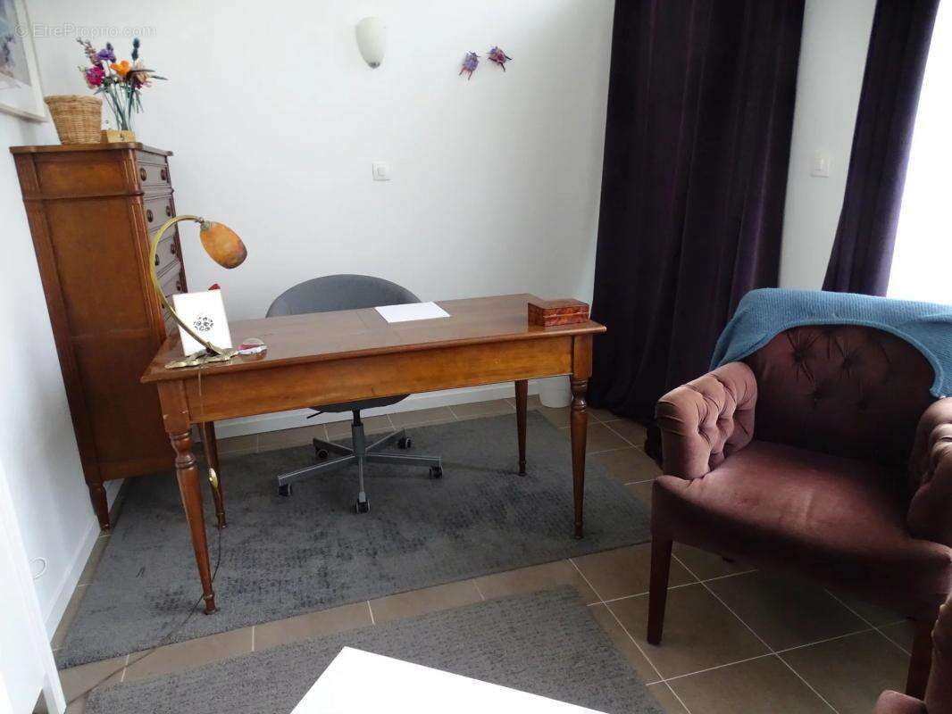 Commerce à LE RELECQ-KERHUON