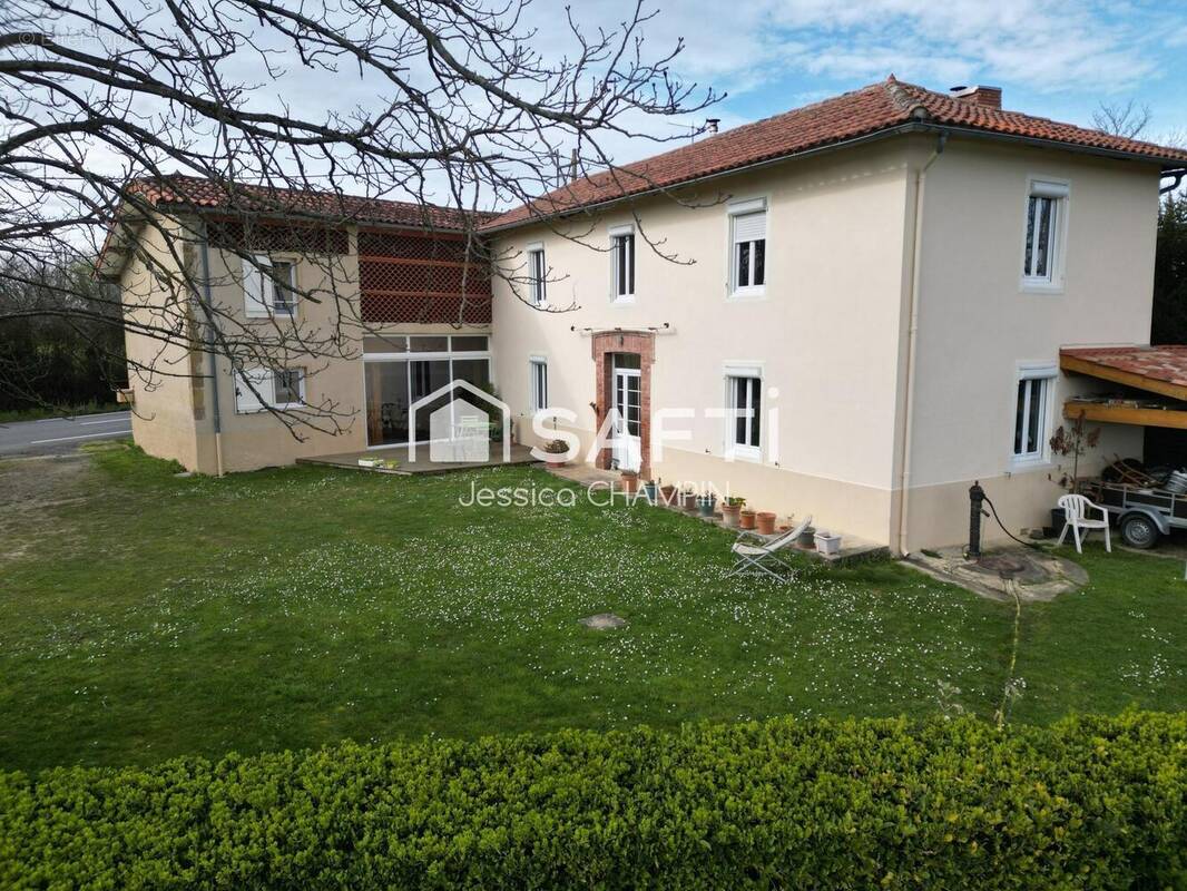 Photo 1 - Maison à PUNTOUS