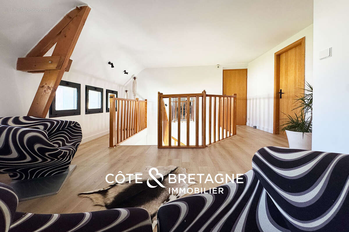 Maison d'architecte avec jardin paysager a tregueux pres de saint-brieuc  réf : 202588 - photo 10