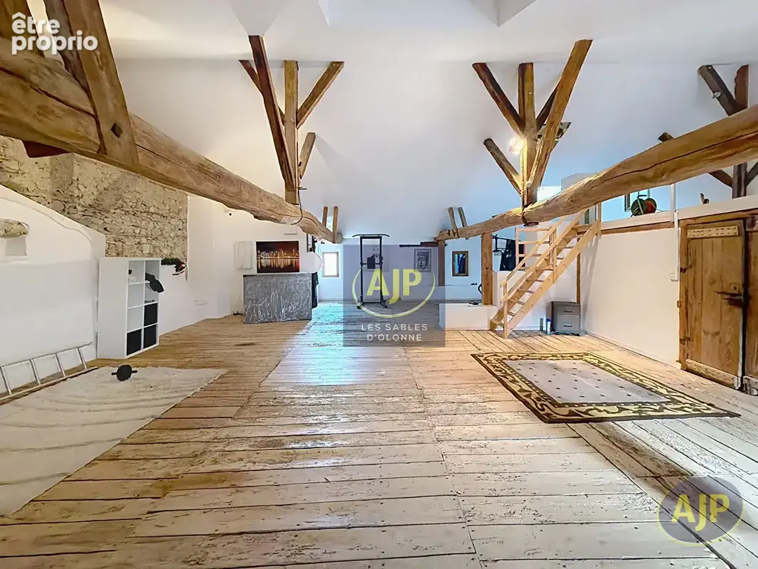 AGEN, Maison de caractère au coeur du village  de LAYRAC, 320 m² habitables - photo 15
