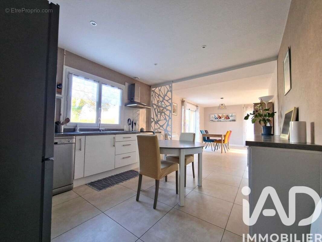 Photo 4 - Maison à LA CHAPELLE-HERMIER