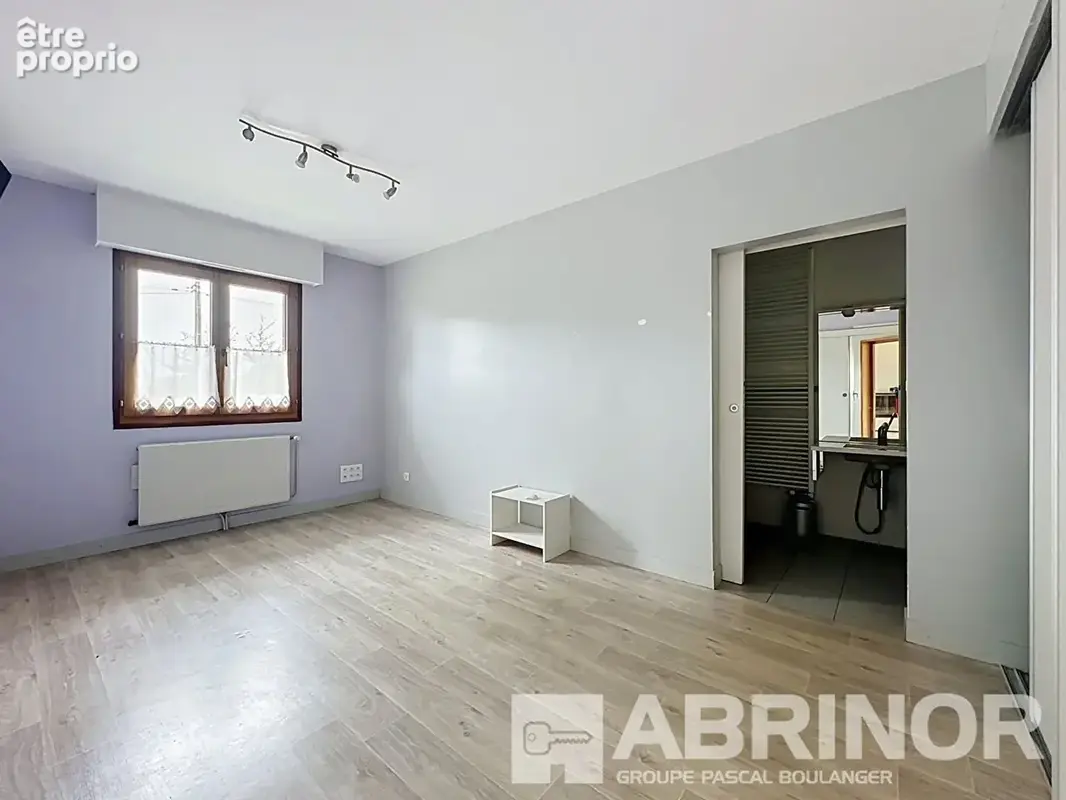 Maison individuelle familiale - environnement d'exception - 6 chambres + bureau - garages et parkings - photo 9