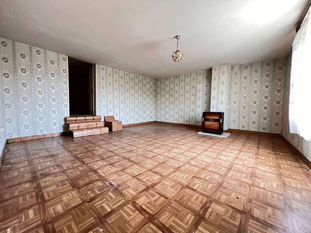 Maison à EINVILLE-AU-JARD