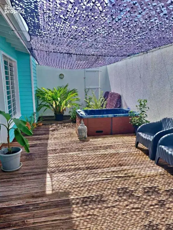 Duplex F4  160 m2 -Jardin piscinable - Résidence sécurisée - 800m plage Trois ilets - photo 16