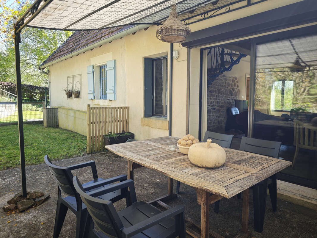 Maison à SAINT-FRANCHY
