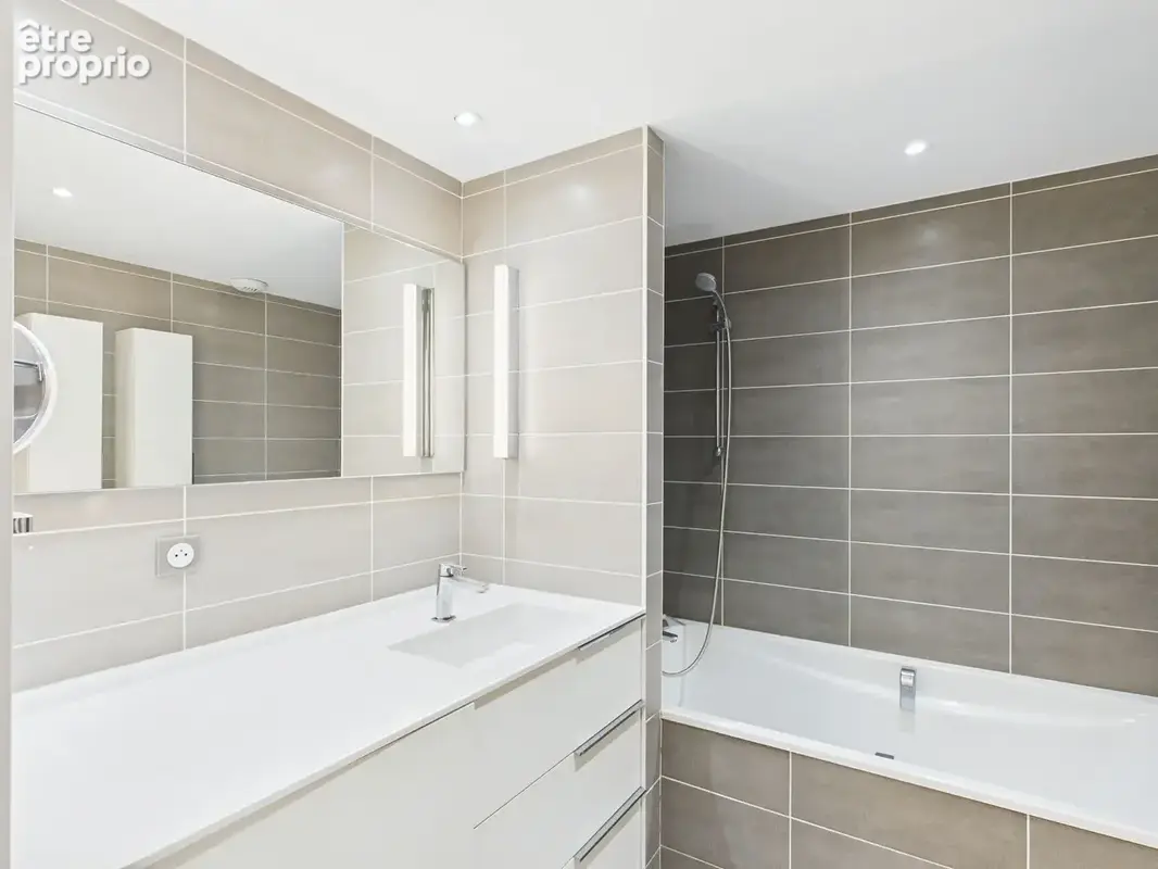 Appartement 144m² duplex t6 avec 3 terrasses  2 garages  1 cave - photo 11