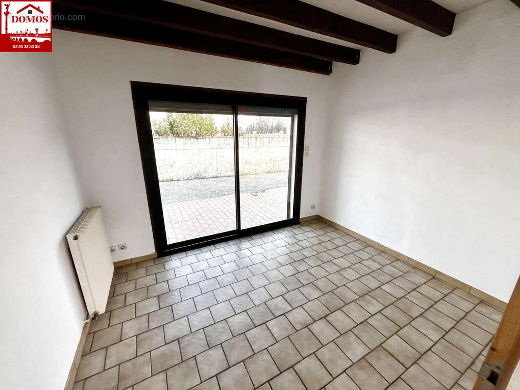 Maison à PAREMPUYRE