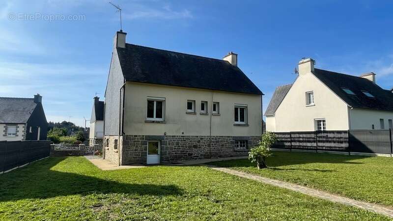 Maison à LANISCAT