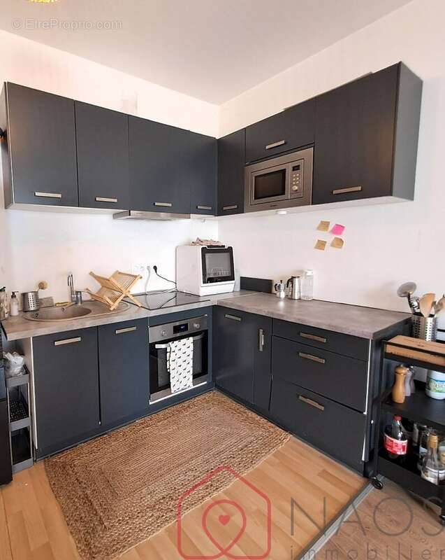 Appartement à L'ILE-SAINT-DENIS