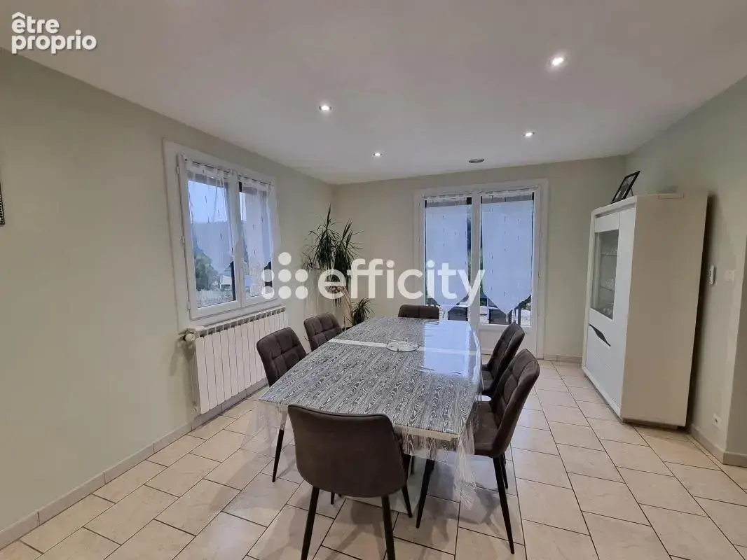 Maison 144 m² à Les Bessons  - photo 10
