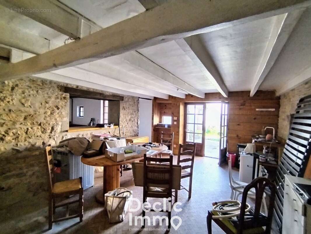 Maison à VERTEUIL-SUR-CHARENTE