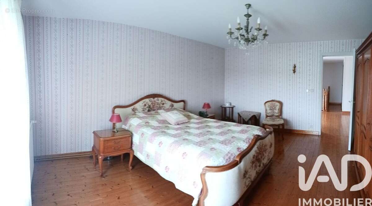 Maison 159 m² à Scille  - photo 9